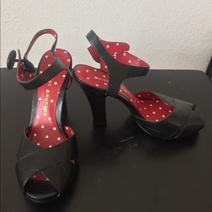 Chinese Laundry Heels